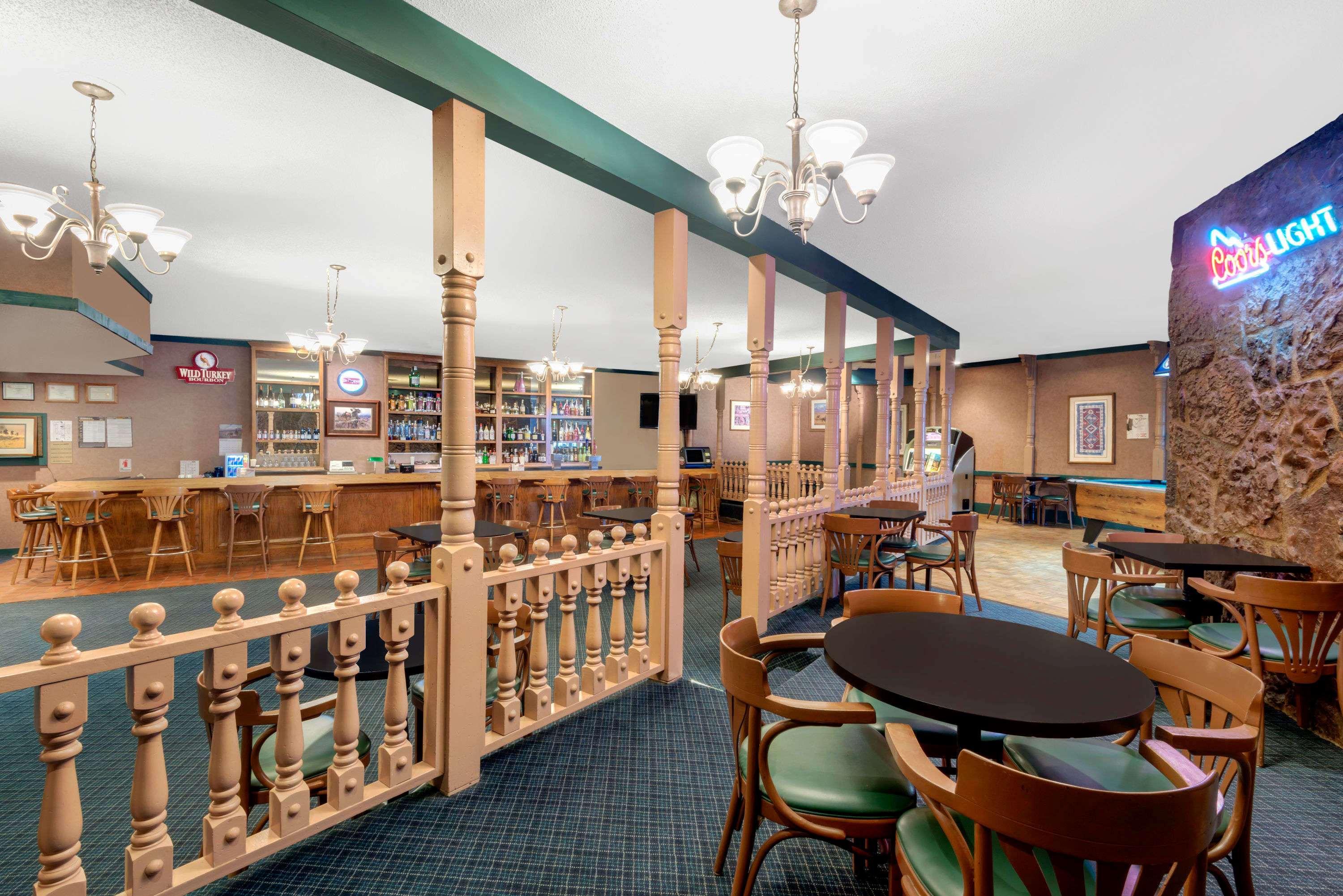 Days Inn & Suites By Wyndham Clovis Bagian luar foto